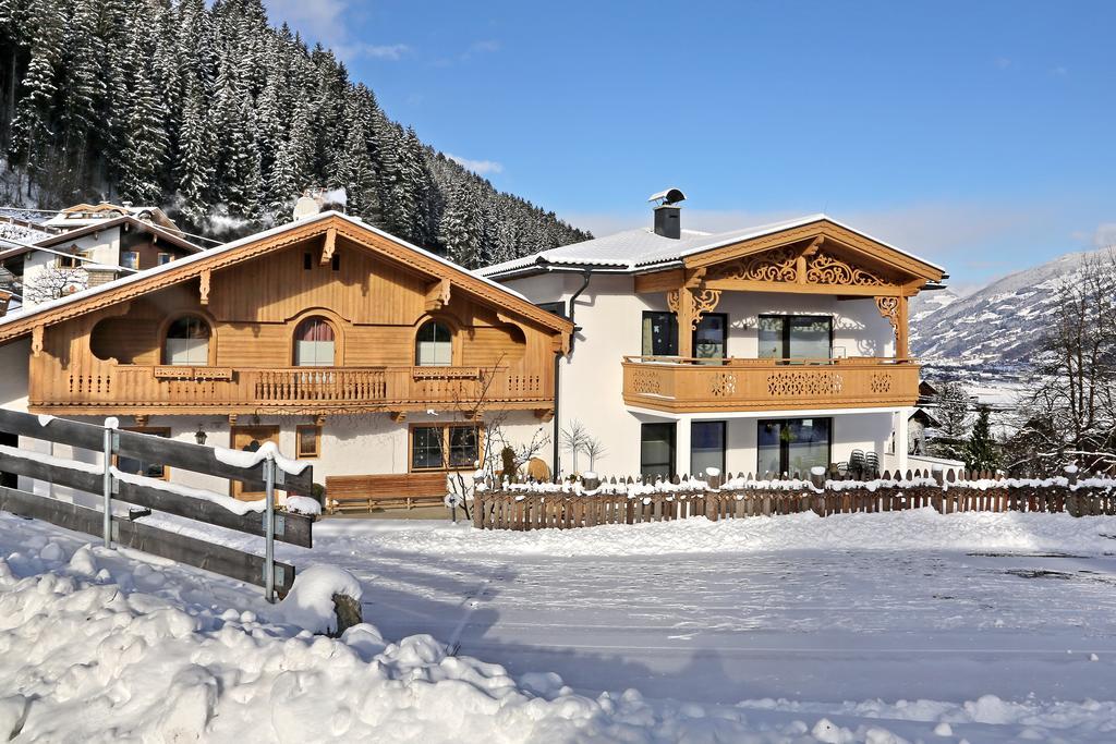 Landhaus & Apartment Taxach Ried im Zillertal Exteriér fotografie